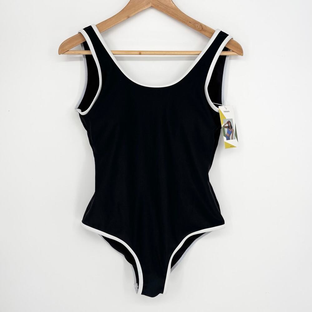 Halara NWT Black and White Contrast One Piece Swimsuit Size L